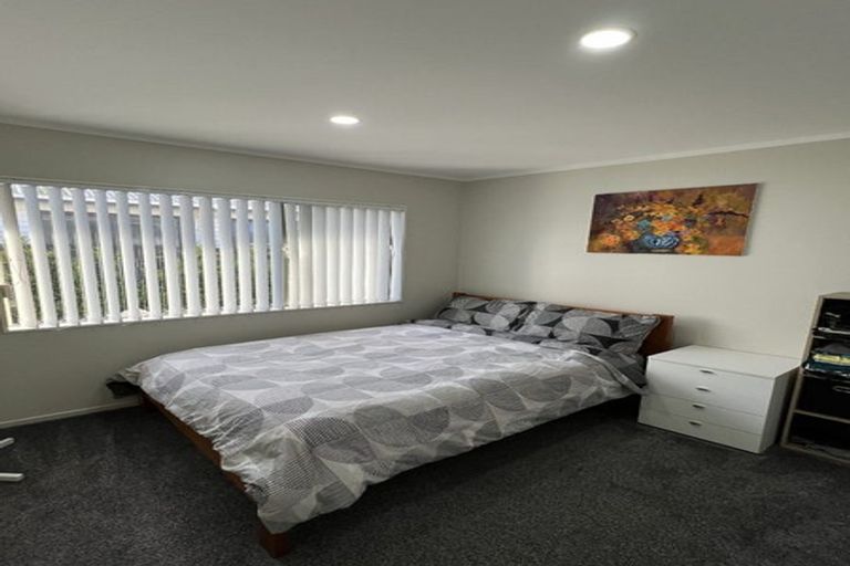 Photo of property in 2/19 Oratu Place, Manurewa, Auckland, 2102