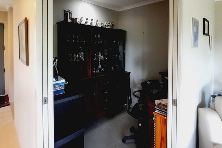 Photo of property in 29 Bridgewater Way, Pyes Pa, Tauranga, 3112