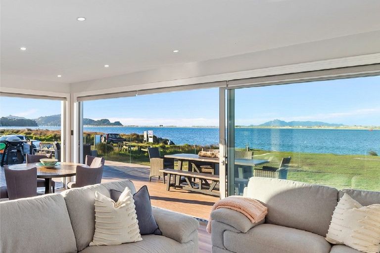 Photo of property in 21 Lincoln Street, Mangawhai Heads, Mangawhai, 0505