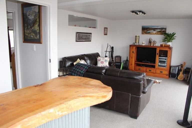 Photo of property in 13 Harris Street, Pleasant Point, 7903