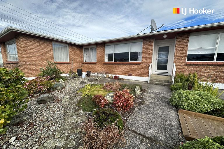 Photo of property in 1 Wynyard Street, South Dunedin, Dunedin, 9012