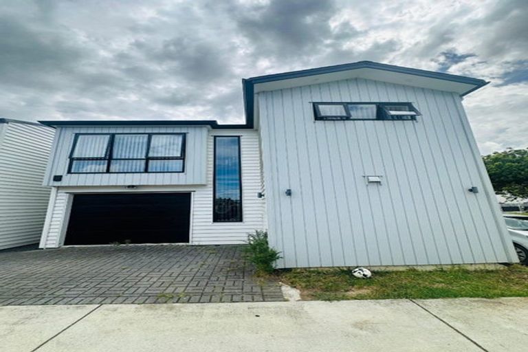Photo of property in 13a Portage Road, Papatoetoe, Auckland, 2025