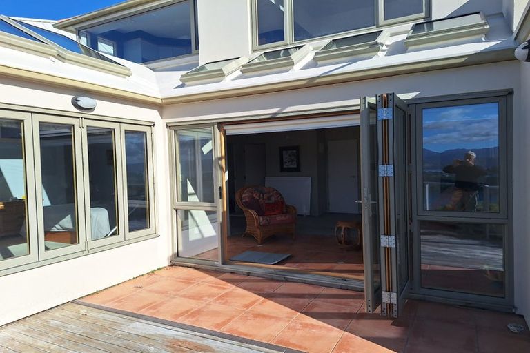 Photo of property in 39 Alexandra Road, Hataitai, Wellington, 6021