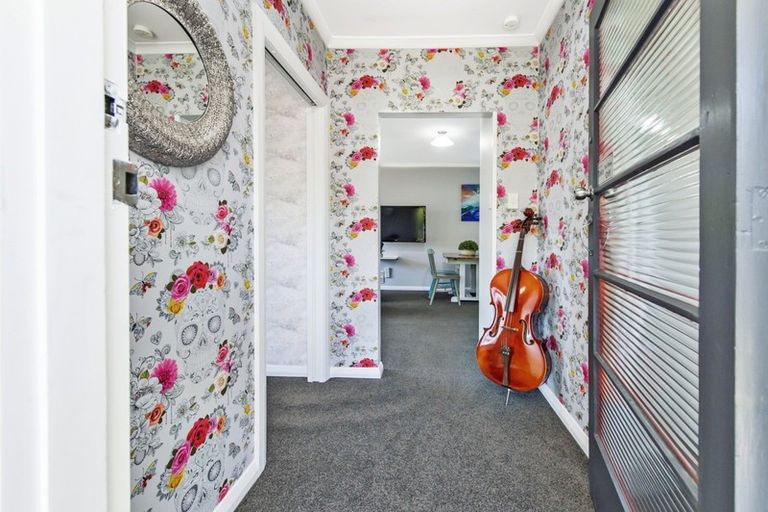 Photo of property in 10 Lee Street, Southbridge, 7602