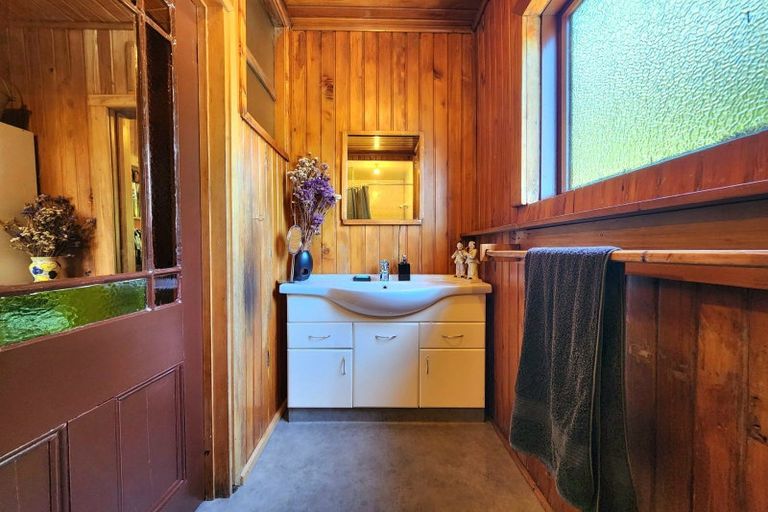 Photo of property in 28 Ross Street, Dunollie, Runanga, 7803