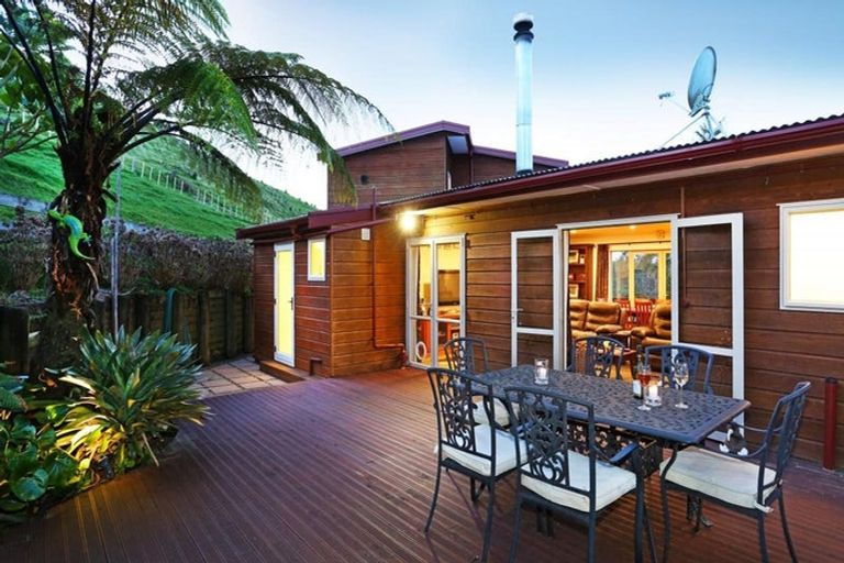 Photo of property in 35 Trigg Road, Huapai, Kumeu, 0810