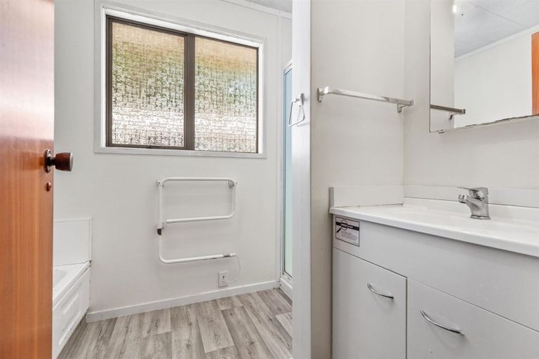 Photo of property in 2 Neil Place, Gate Pa, Tauranga, 3112