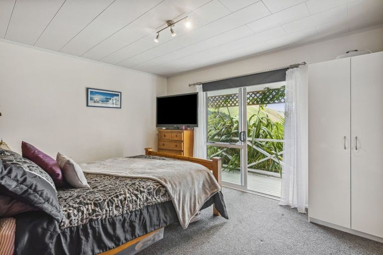 Photo of property in 33 Ratadale Road, Reikorangi, Waikanae, 5391