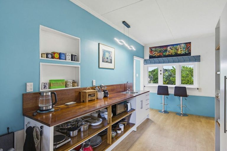 Photo of property in 840 Hokio Beach Road, Hokio Beach, Levin, 5571