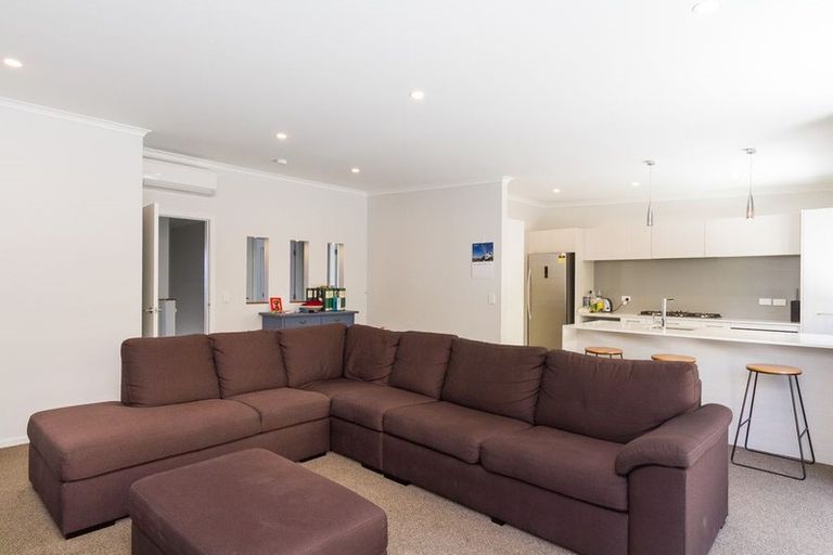 Photo of property in 7 Pacific View, Whitby, Porirua, 5024