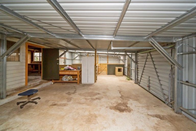 Photo of property in 303 Lepper Road, Egmont Village, Inglewood, 4386