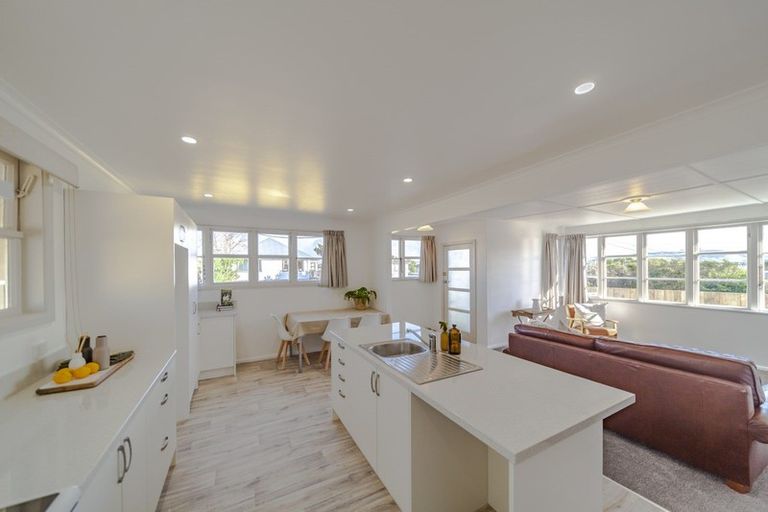 Photo of property in 20 Freyberg Terrace, Waipukurau, 4200