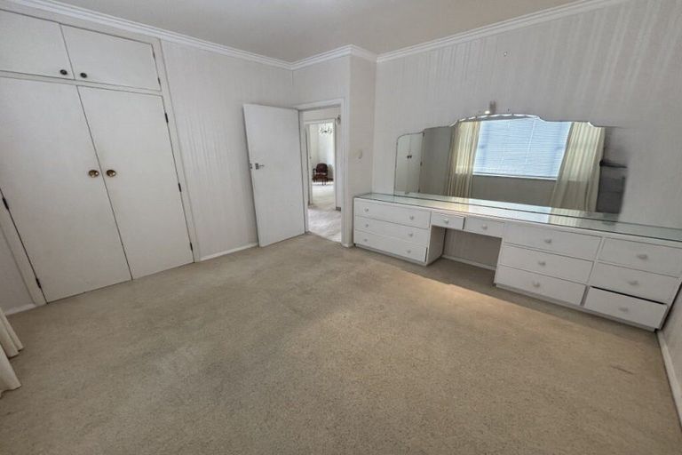 Photo of property in 34 College Street, Awapuni, Palmerston North, 4412