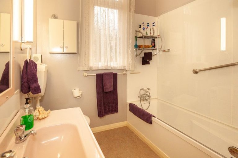 Photo of property in 52 Preston Crescent, Belleknowes, Dunedin, 9011