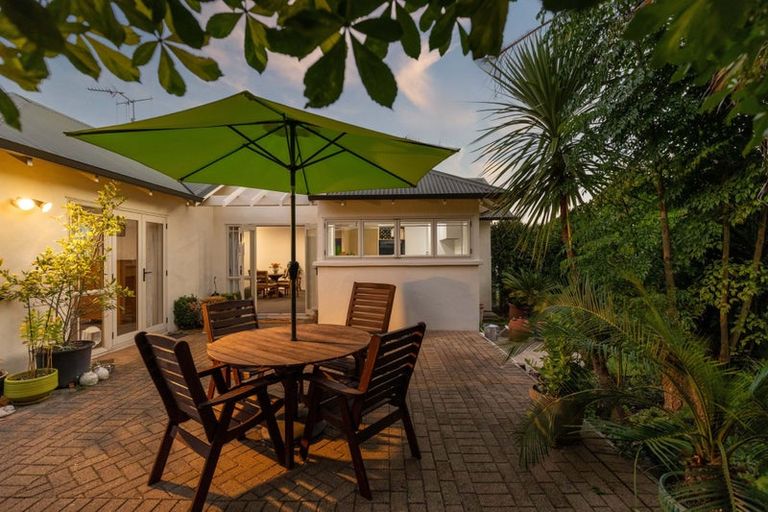 Photo of property in 7 Mcleod Mews, Rototuna, Hamilton, 3210