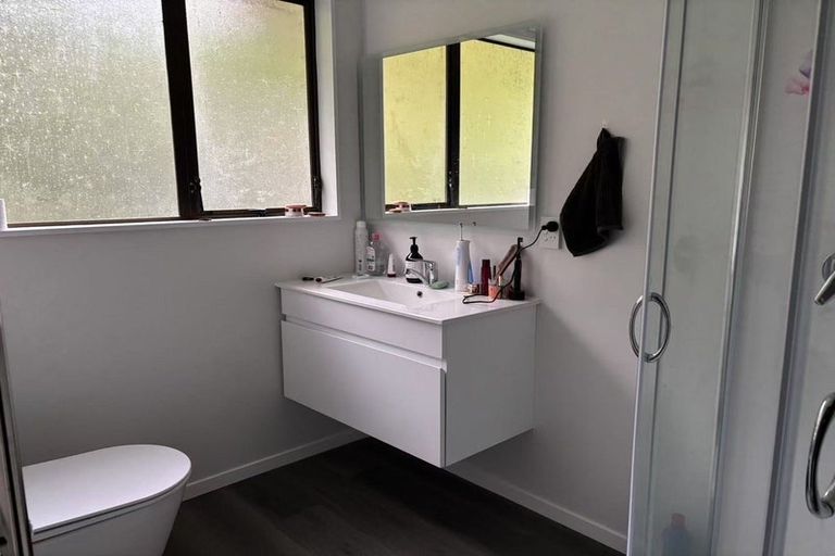 Photo of property in 44b Gaya Grove, Ngaio, Wellington, 6035