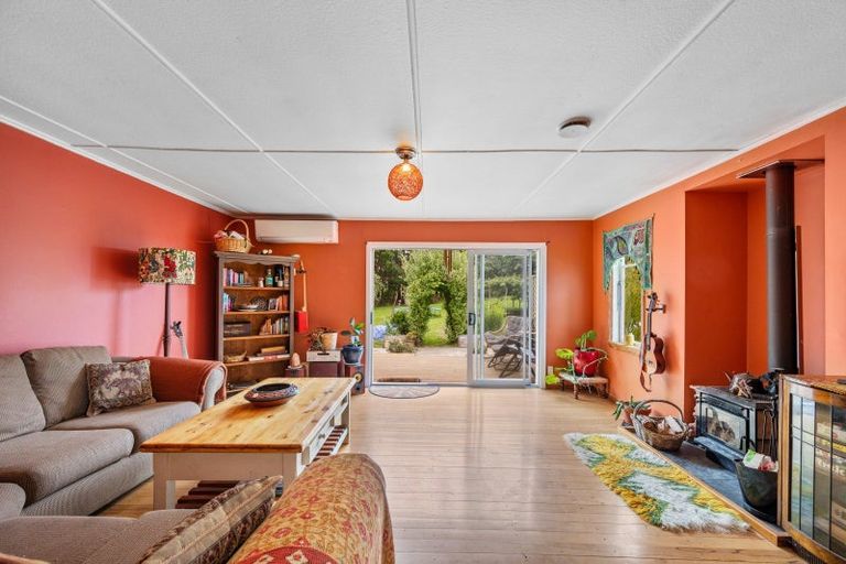 Photo of property in 2925 Taihape Road, Otamauri, Hastings, 4179