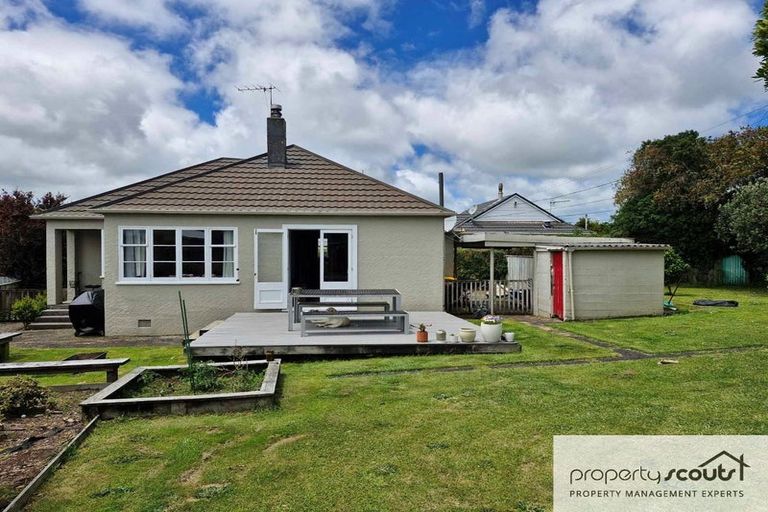 Photo of property in 10 Chard Street, Westown, New Plymouth, 4310