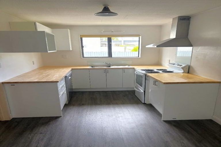 Photo of property in 2/500 Avenue Road West, Hastings, 4122