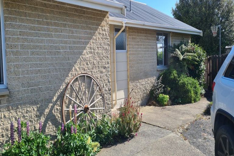 Photo of property in 7 Ash Place, Mosgiel, 9024
