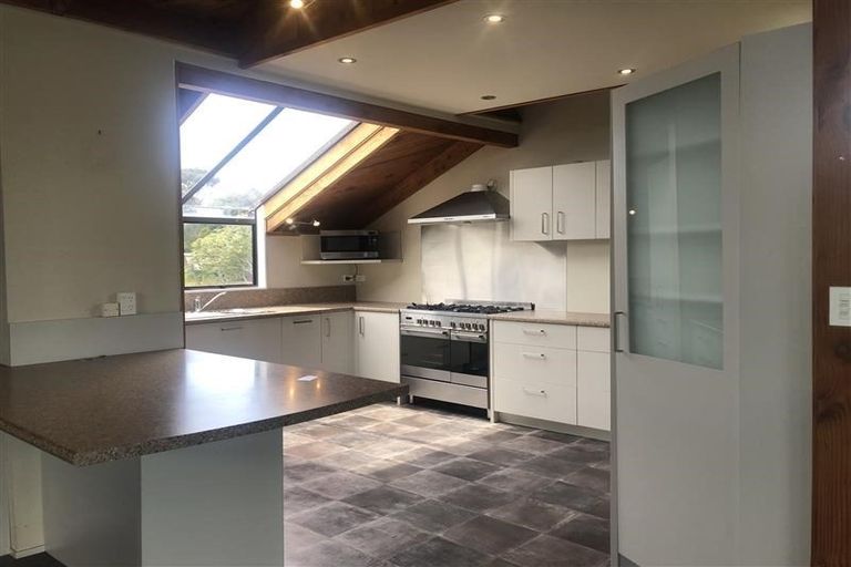 Photo of property in 3 Marae Road, Greenhithe, Auckland, 0632