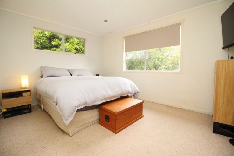 Photo of property in 8 Annison Avenue, Glen Eden, Auckland, 0602