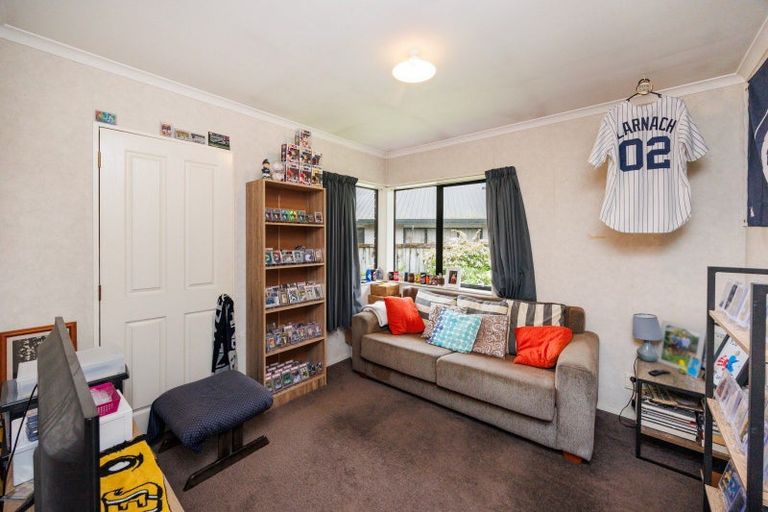 Photo of property in 12 Colorado Crescent, Milson, Palmerston North, 4414