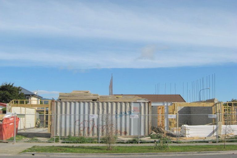 Photo of property in 2/16 Charles Street, Waltham, Christchurch, 8011