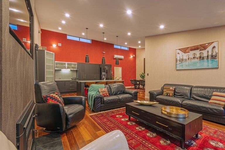 Photo of property in 22 Tennyson Avenue, Kelvin Grove, Palmerston North, 4414