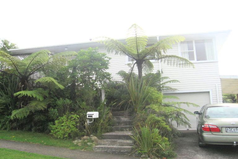 Photo of property in 299 Dowse Drive, Maungaraki, Lower Hutt, 5010