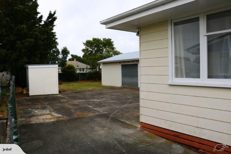 Photo of property in 3 Benbow Place, Awapuni, Palmerston North, 4412