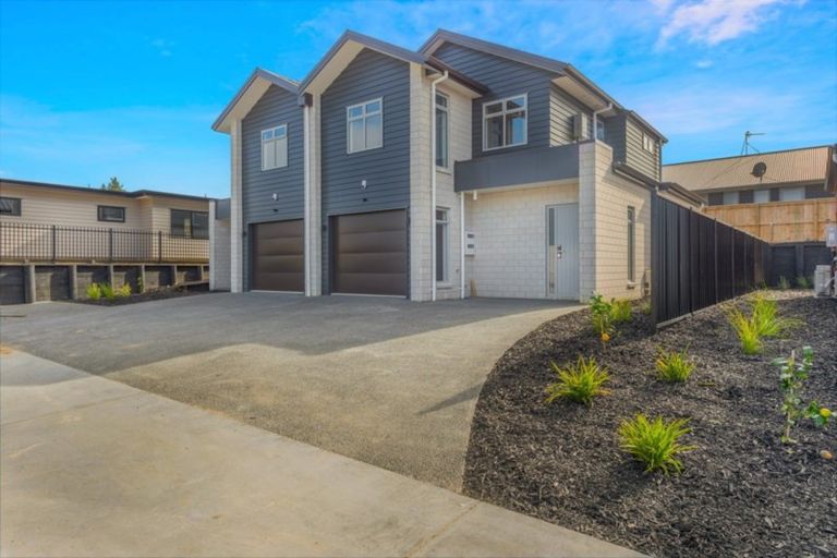 Photo of property in 70 Farringdon Avenue, Rototuna North, Hamilton, 3210