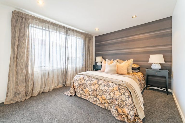 Photo of property in 203 Douglas Street, Highfield, Timaru, 7910