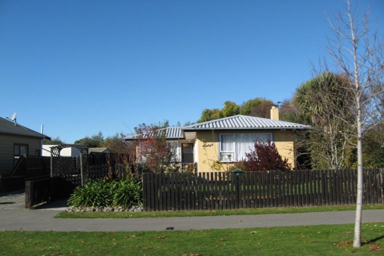 Photo of property in 1/34 Tyrone Street, Belfast, Christchurch, 8051