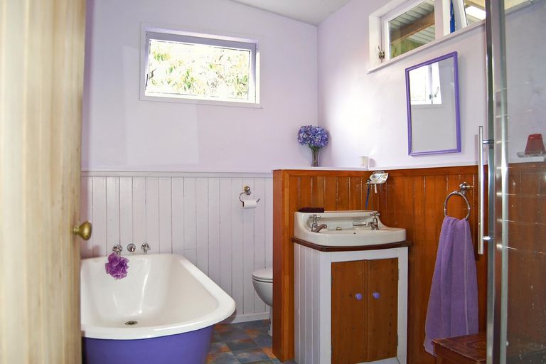 Photo of property in 126 Oneriri Road, Kaiwaka, 0573