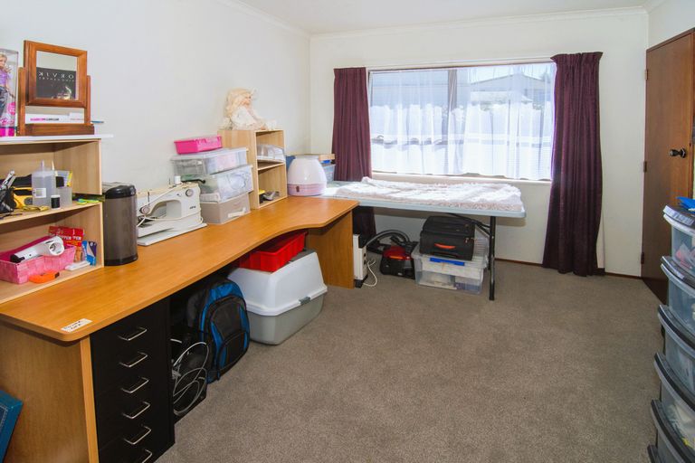 Photo of property in 3 Gordon Street, Lansdowne, Masterton, 5810