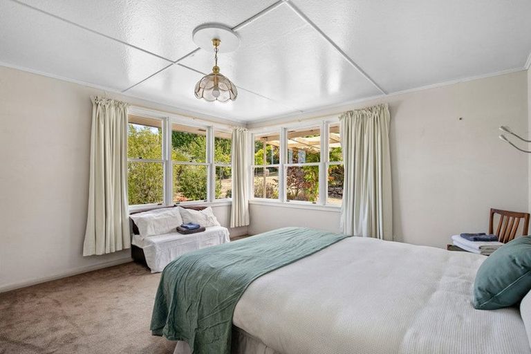 Photo of property in 13 Tamblyn Drive, Lake Roxburgh Village, Roxburgh, 9571