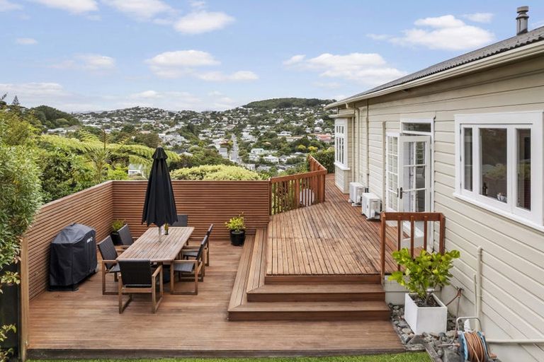Photo of property in 28 Rothsay Road, Ngaio, Wellington, 6035