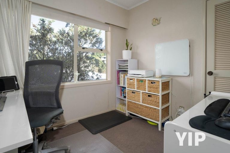 Photo of property in 81 Helston Road, Paparangi, Wellington, 6037