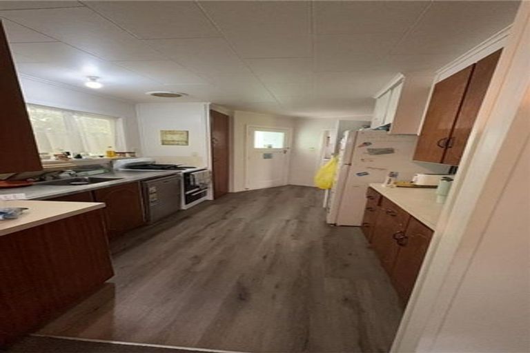 Photo of property in 75d Govett Avenue, Frankleigh Park, New Plymouth, 4310