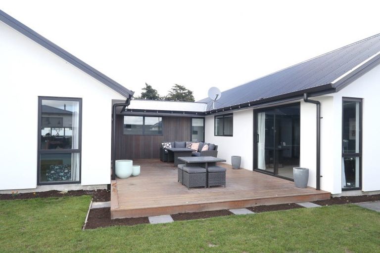 Photo of property in 10 Jag Way, Tinwald, Ashburton, 7700