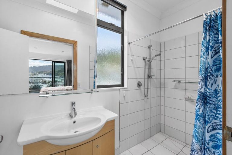 Photo of property in 41a Waikawa Road, Picton, 7220