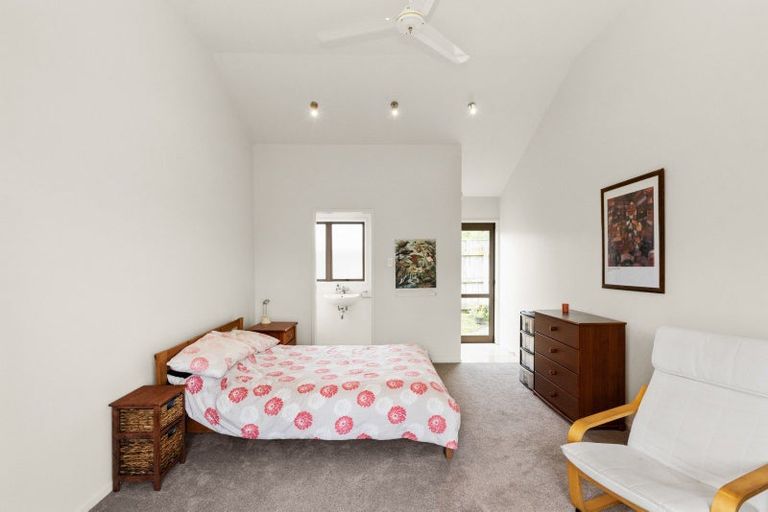 Photo of property in 27 Palmbrook Avenue, Havelock North, 4130