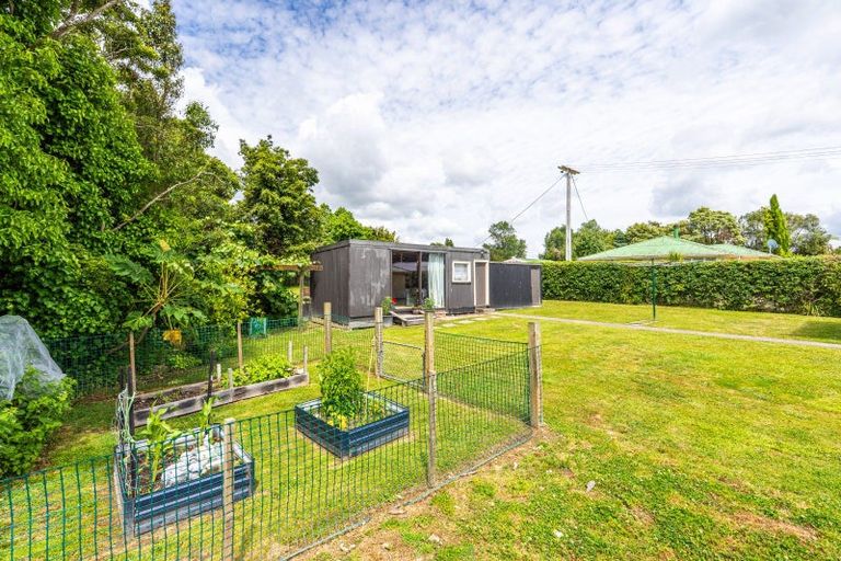 Photo of property in 47 Tararua Street, Pahiatua, 4910
