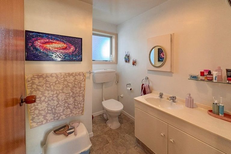 Photo of property in 26 Halton Street, Strowan, Christchurch, 8052