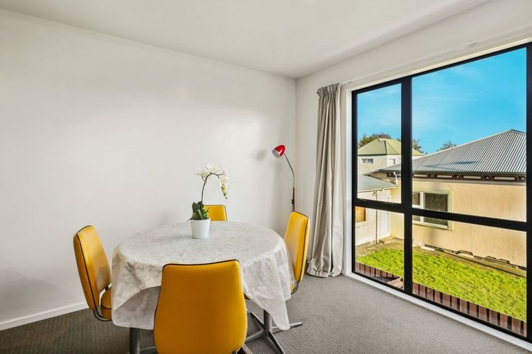 Photo of property in 3/75 Thackeray Place, Waltham, Christchurch, 8023