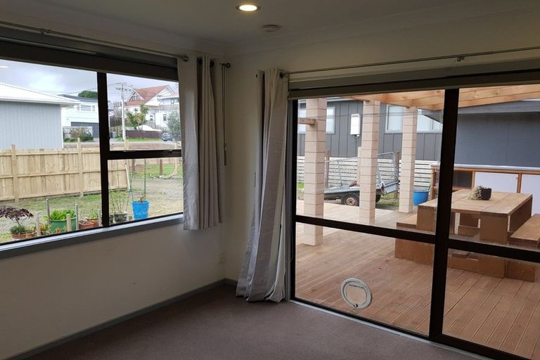 Photo of property in 4 Titoki Road, Raumati Beach, Paraparaumu, 5032