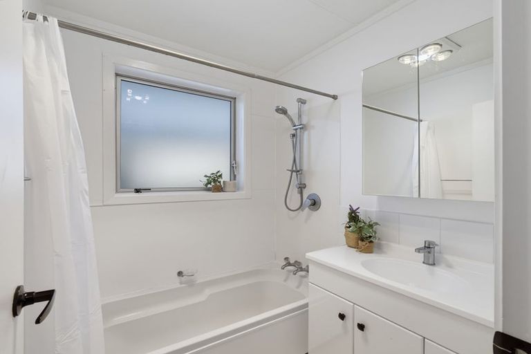 Photo of property in 1/94 Aldwins Road, Phillipstown, Christchurch, 8062