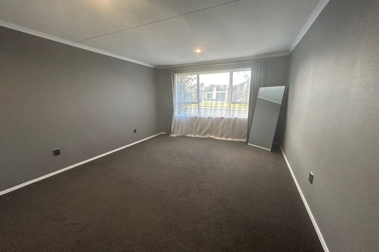 Photo of property in 4 Cedar Crescent, Feilding, 4702