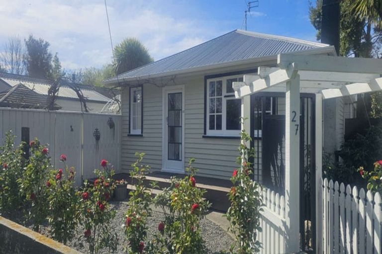 Photo of property in 27 Penfold Square, Leithfield, 7481